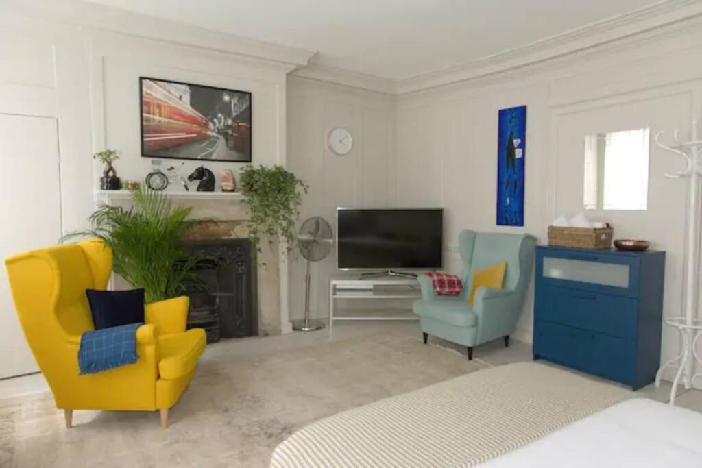 Fabulous Duplex Flat In Covent Garden - 2 Bedroom 런던 외부 사진